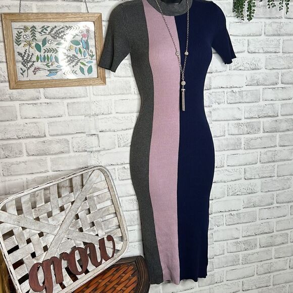 LuLu’s Dianna Navy Blue Color Block Short Sleeve Bodycon Dress - Picture 4 of 9